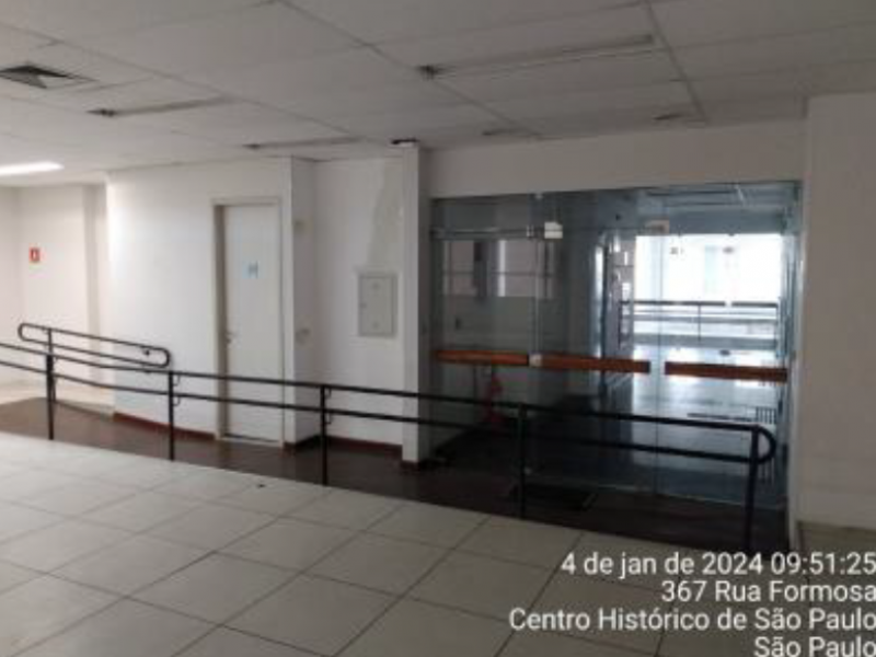 Comercial no Centro Histórico (foto 13 de 13)