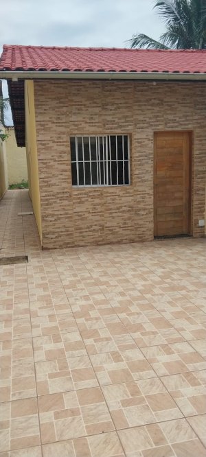 Casa, Residencial, 4 dormitório(s), 4 vaga(s) de garagem
