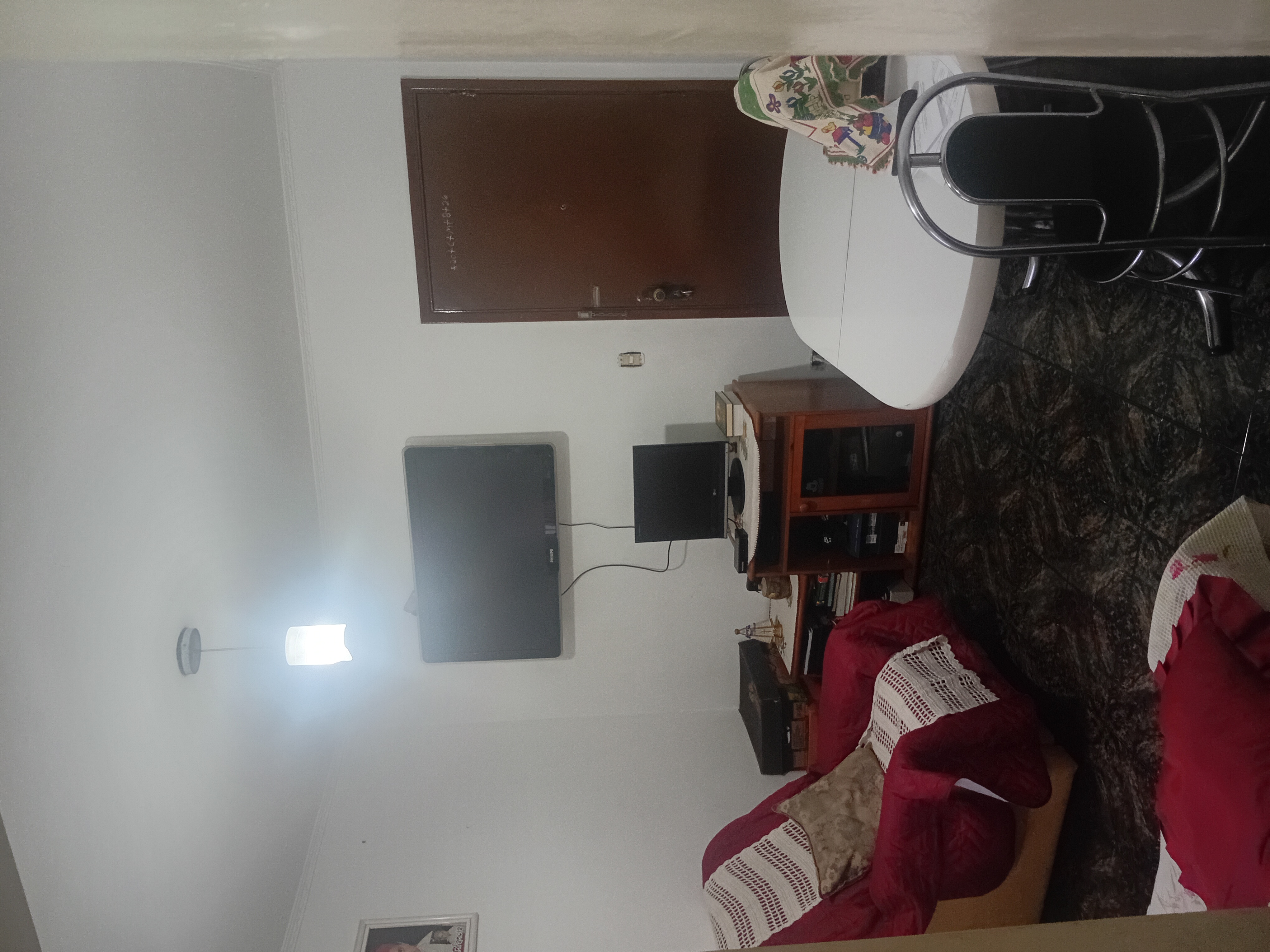 Apartamento Condomínio, Residencial, 2 dormitório(s), 1 vaga(s) de garagem
