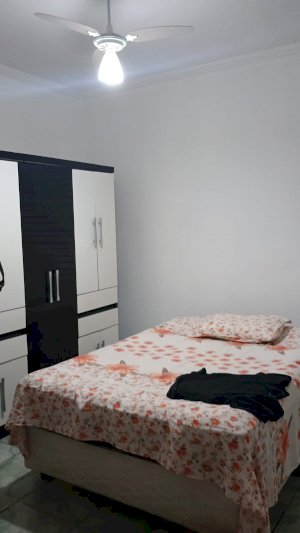 Casa, Residencial, 3 dormitório(s), 4 vaga(s) de garagem