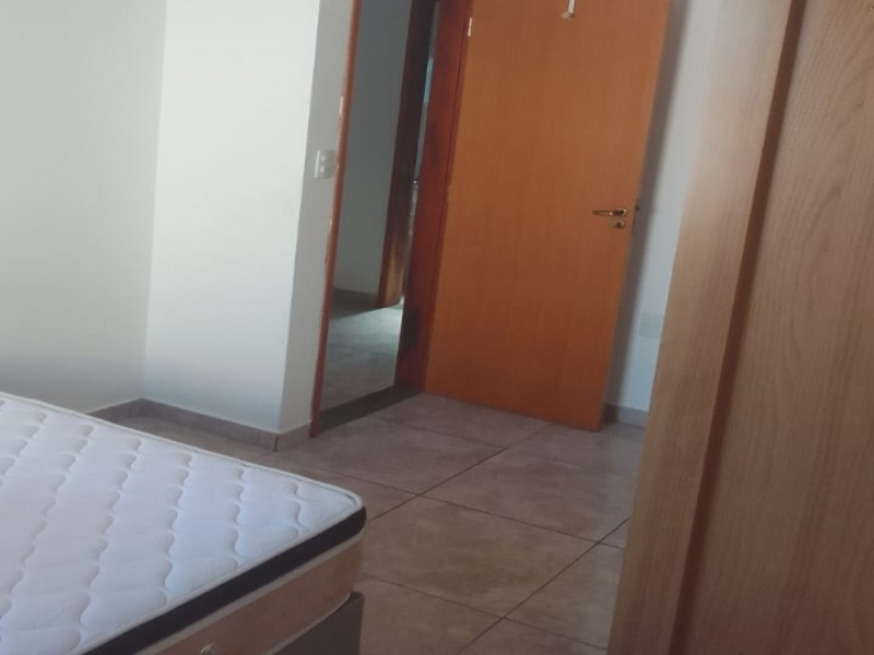 Casa no Uvaranas (foto 22 de 28)