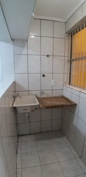 Apartamento Condomínio, Residencial, 1 vaga(s) de garagem