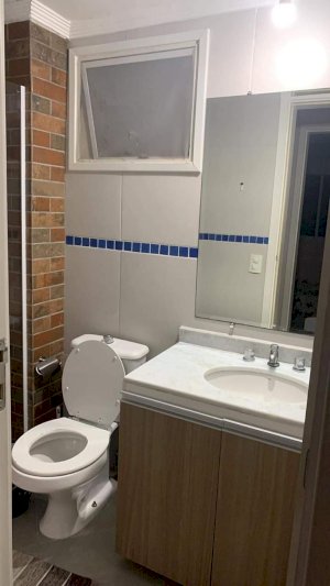 Apartamento_Condominio em Curitiba (PR)