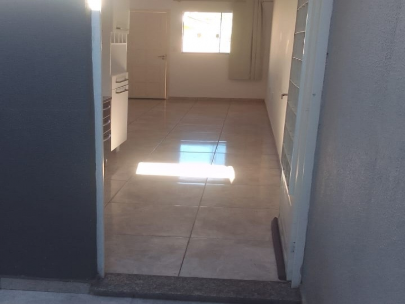 Casa no Uvaranas (foto 17 de 28)