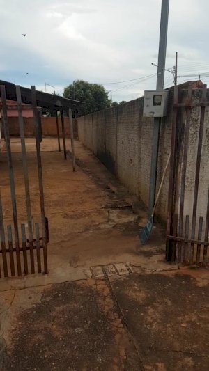 Casa, Residencial, 2 dormitório(s), 1 vaga(s) de garagem