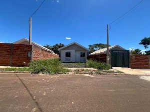 Casa em Morro Agudo (SP), 46 m²