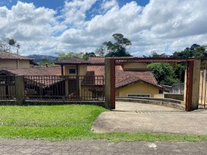 Foto do imóvel Casa Condomínio, Residencial, 6 vaga(s) de garagem