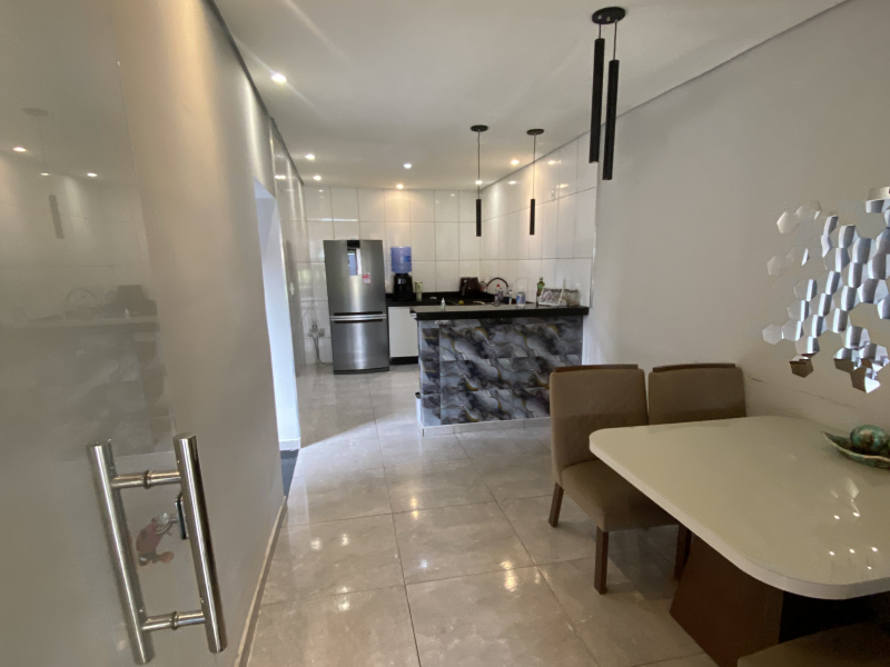 Casa com 2 quartos no Fernão Dias (foto 13 de 17)