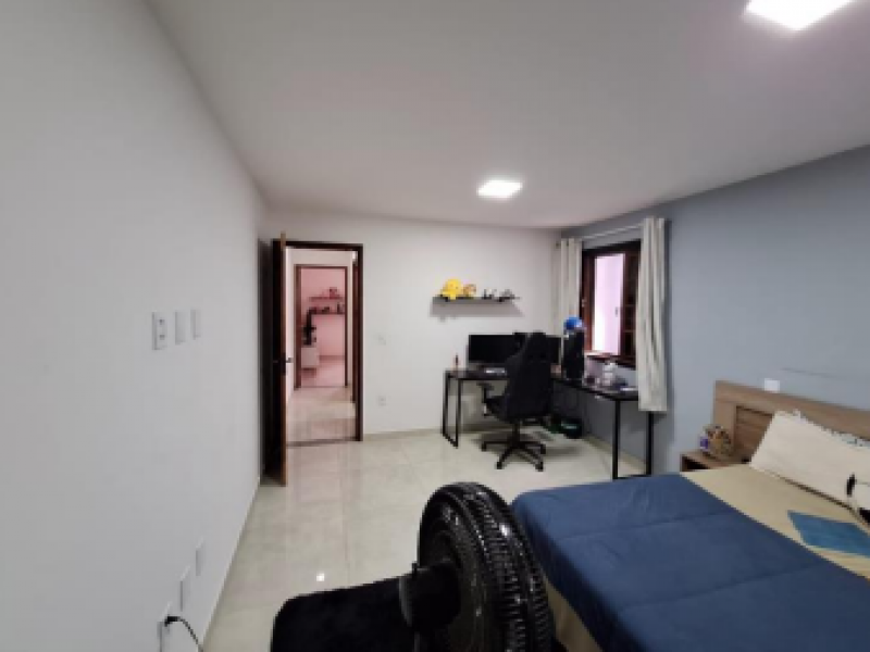 Casa com 4 quartos em Areal (foto 15 de 21)