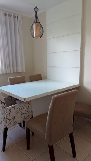Apartamento Condomínio, Residencial