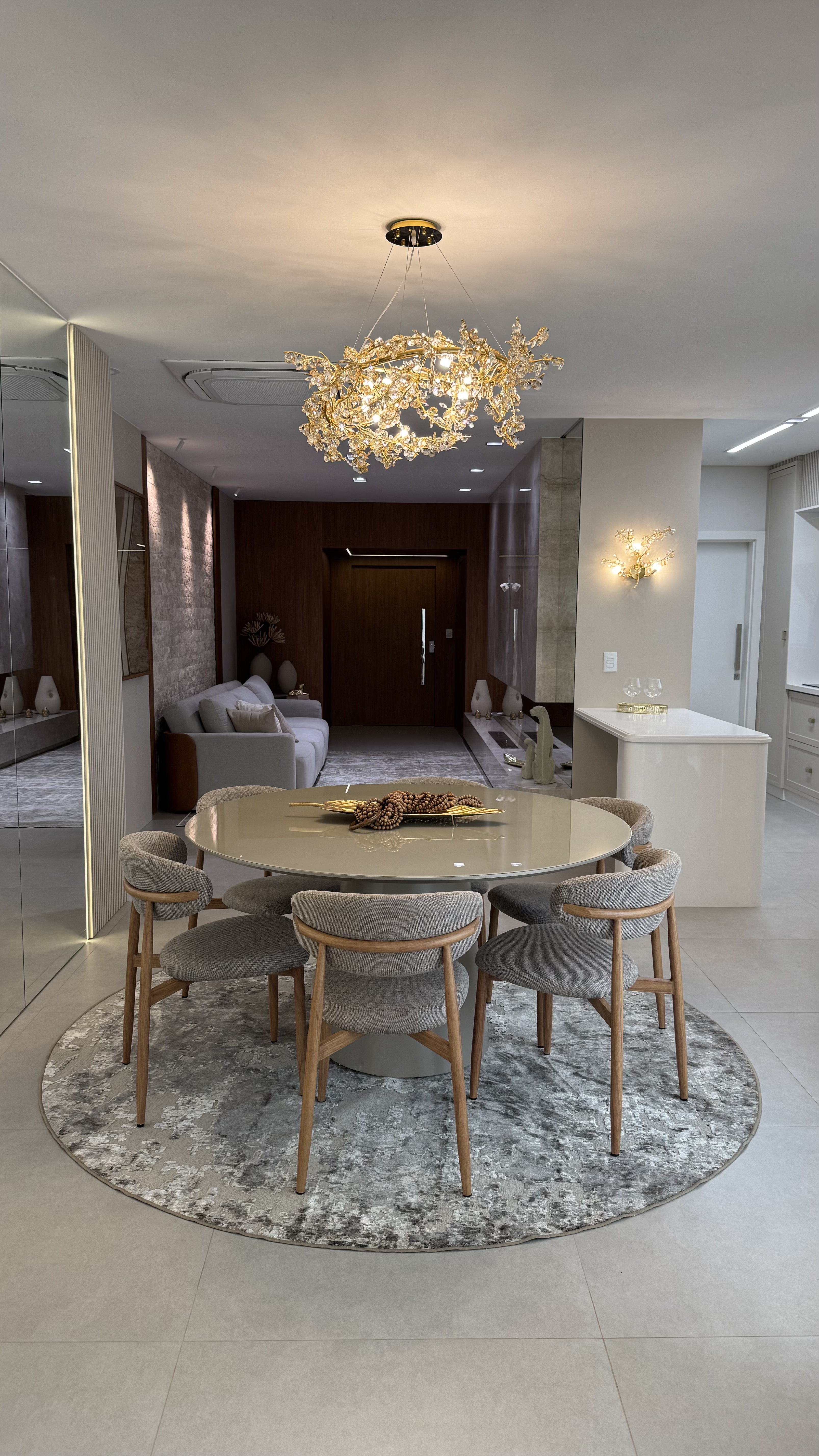 Apartamento, Residencial, 2 vaga(s) de garagem