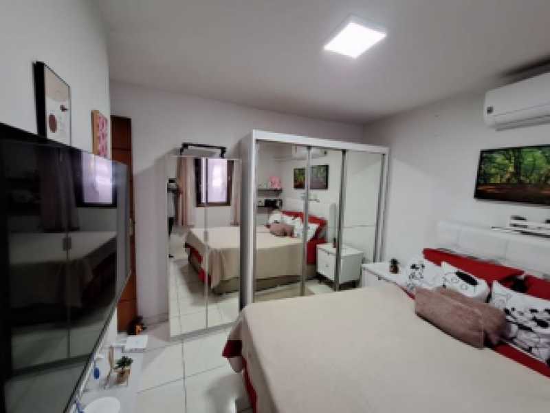 Casa com 4 quartos em Areal (foto 16 de 21)