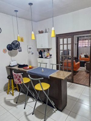 Casa, Residencial, 3 dormitório(s), 4 vaga(s) de garagem