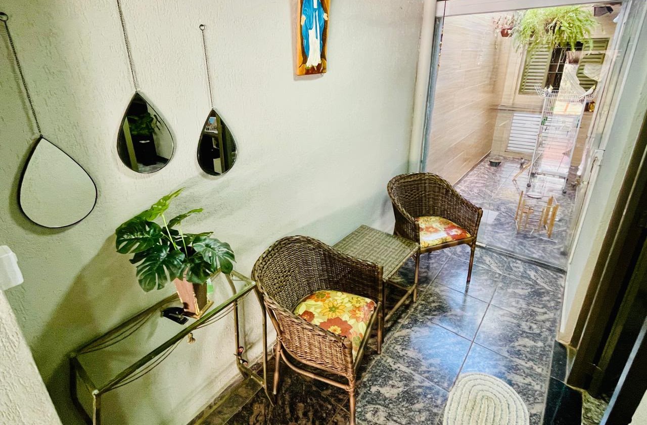 Casa, Residencial, 2 dormitório(s), 2 vaga(s) de garagem