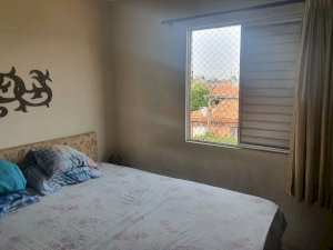 Apartamento Condomínio, Industrial, 2 dormitório(s), 1 vaga(s) de garagem