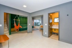 Casa, Residencial, 4 dormitório(s), 3 vaga(s) de garagem