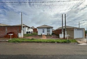 Casa em Colina (SP), 44 m²