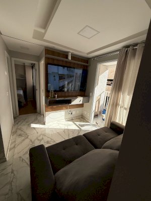 Apartamento Condomínio, Residencial, 2 dormitório(s), 1 vaga(s) de garagem