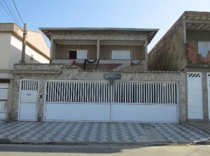 Casa em Praia Grande (SP), 54 m²