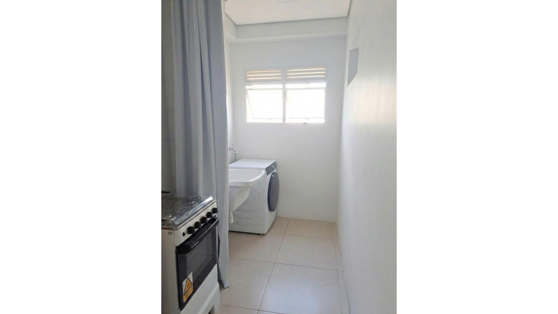 Apartamento Condomínio, Residencial, 2 vaga(s) de garagem
