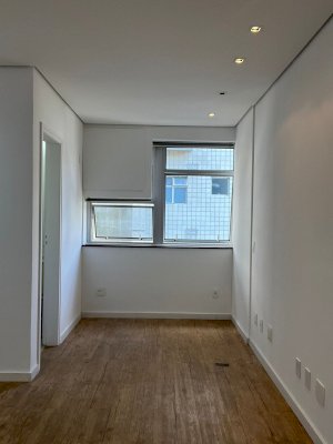 Sala, Comercial
