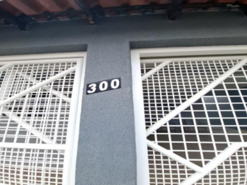 Casa com 2 quartos no Conjunto Habitacional Ana Jacinta (foto 2 de 14)