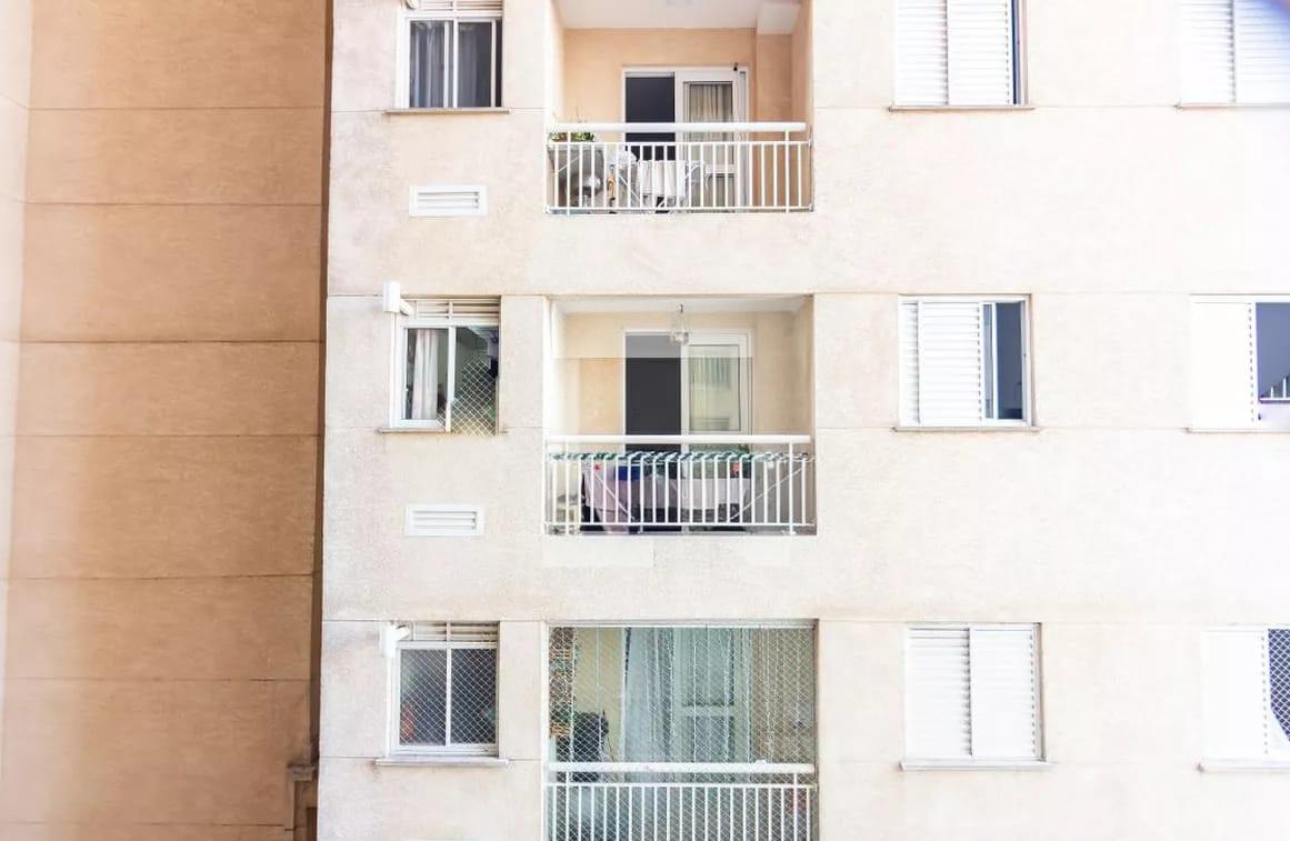 Apartamento Condomínio, Residencial, 3 dormitório(s), 1 vaga(s) de garagem