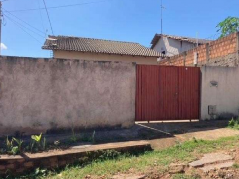 Apartamento à venda no bairro Mansões Centro Oeste em Águas Lindas de  Goiás/GO