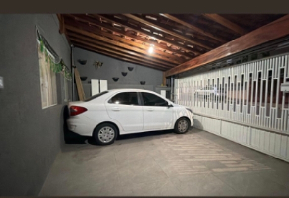 Casa, Residencial, 3 dormitório(s), 2 vaga(s) de garagem