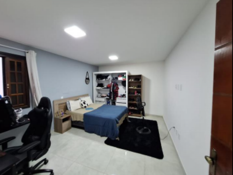 Casa com 4 quartos em Areal (foto 14 de 21)
