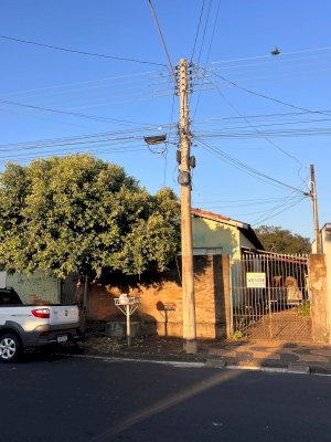 Casa, Residencial, 4 dormitório(s), 2 vaga(s) de garagem