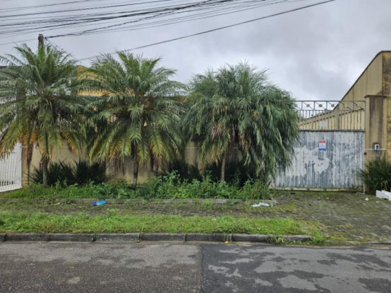 Casa, Residencial, Pinheirinho, 8 dormitório(s)