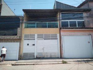 Foto do imóvel Casa, Residencial, CONDOMINIO MARACANA, 3 dormitório(s), 2 vaga(s) de garagem