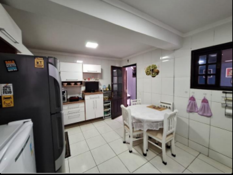 Casa com 4 quartos em Areal (foto 11 de 21)