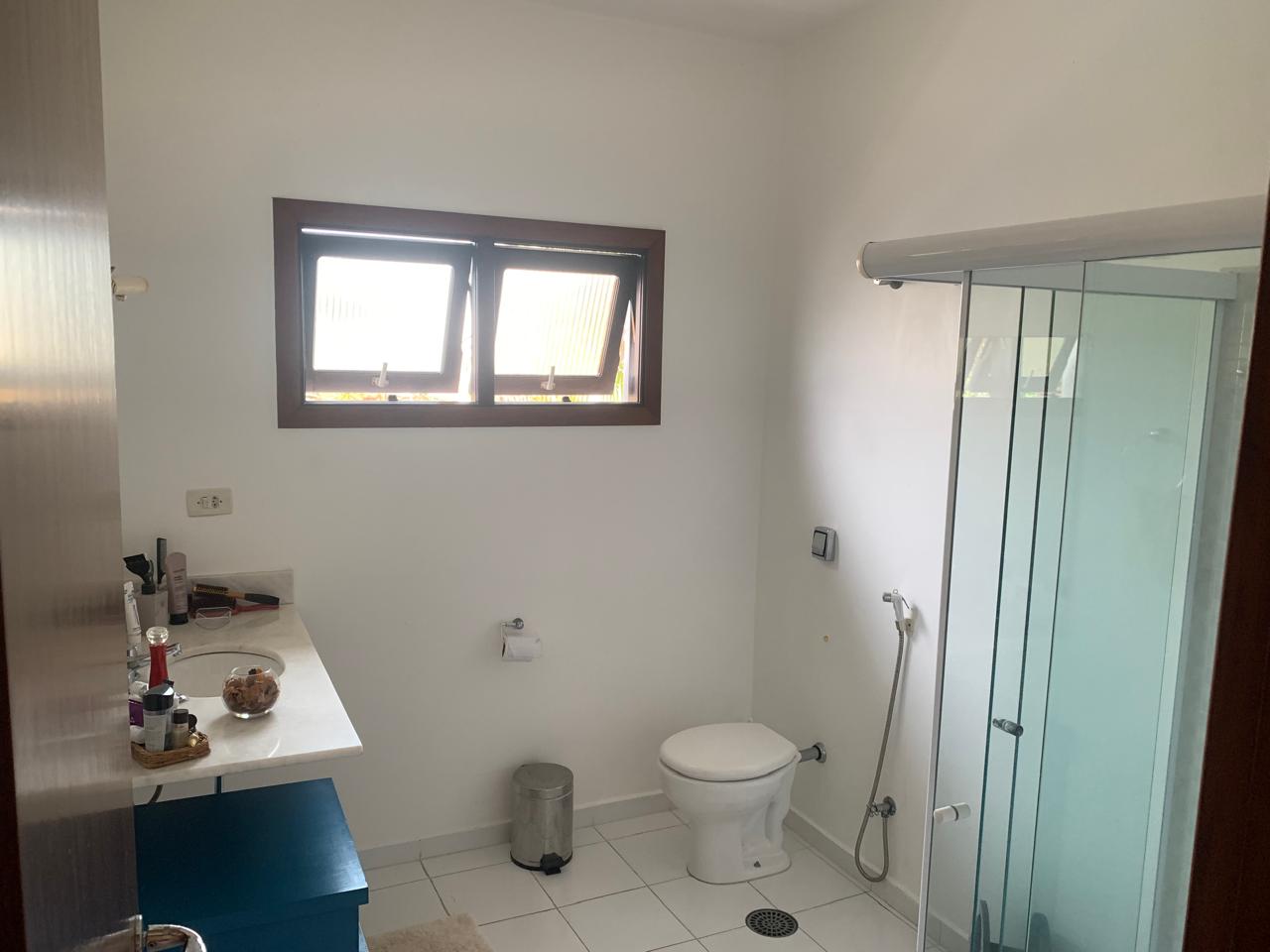 Casa Condomínio, Residencial, 6 dormitório(s), 5 vaga(s) de garagem