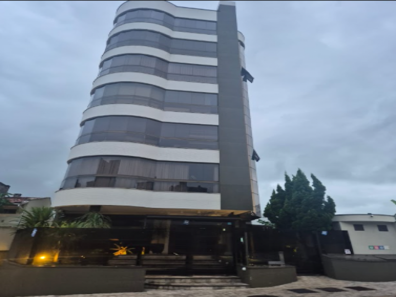 Apartamento, Residencial, Centro, 2 vaga(s) de garagem