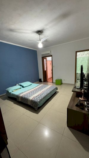 Casa, Comercial, 3 dormitório(s), 10 vaga(s) de garagem