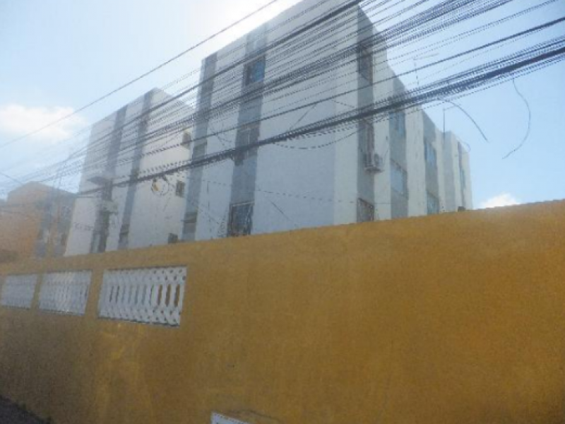 Apartamento com 2 quartos na Barra de Jangada (foto 3 de 3)