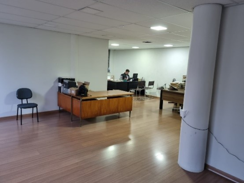Casa com 5 quartos no Centro (foto 15 de 19)