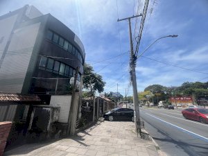 Prédio, Comercial, Nonoai, 1 vaga(s) de garagem