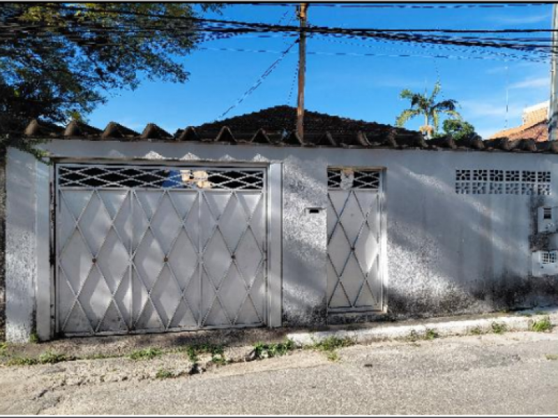 Casa no Tremembé (foto 2 de 3)